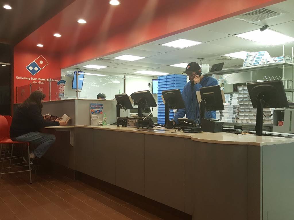 Dominos Pizza | meal delivery | 621 Main St, Gorham, ME 04038, USA | 2078542500 OR +1 207-854-2500