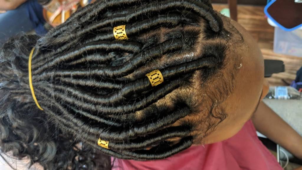 Oremi Hair Braiders and Barbers | restaurant | 7914 Culebra Rd Ste 116, San Antonio, TX 78251, USA | 2106804500 OR +1 210-680-4500