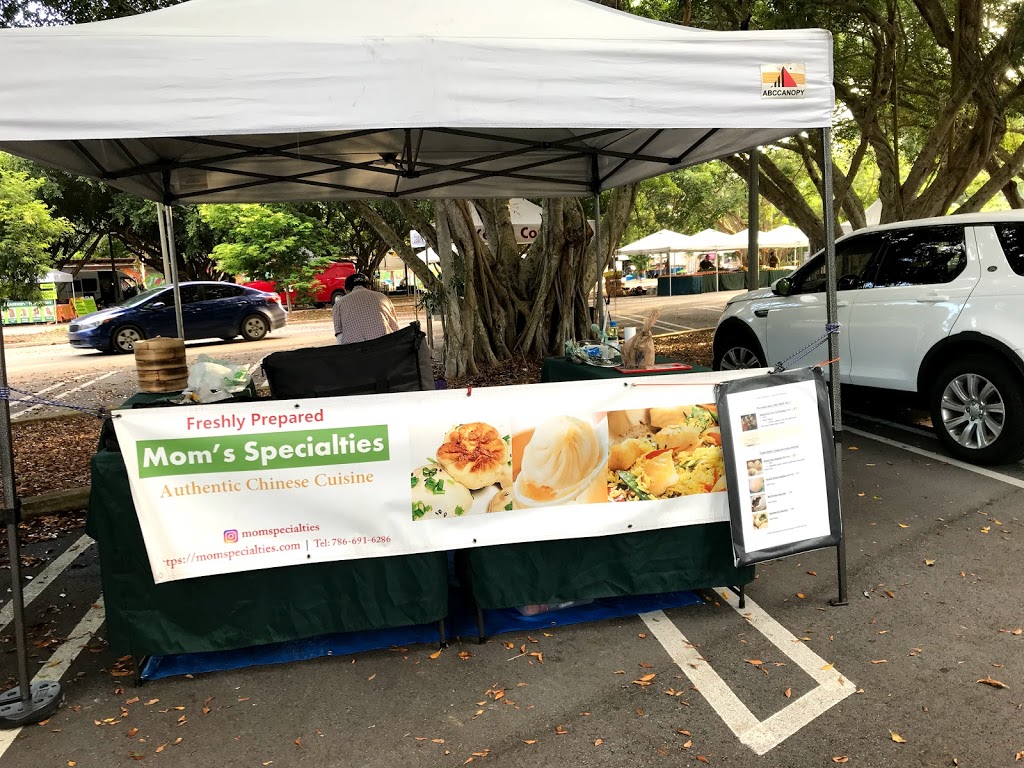 Moms Specialties | restaurant | 9351 SW 56th St, Miami, FL 33165, USA | 7866916286 OR +1 786-691-6286