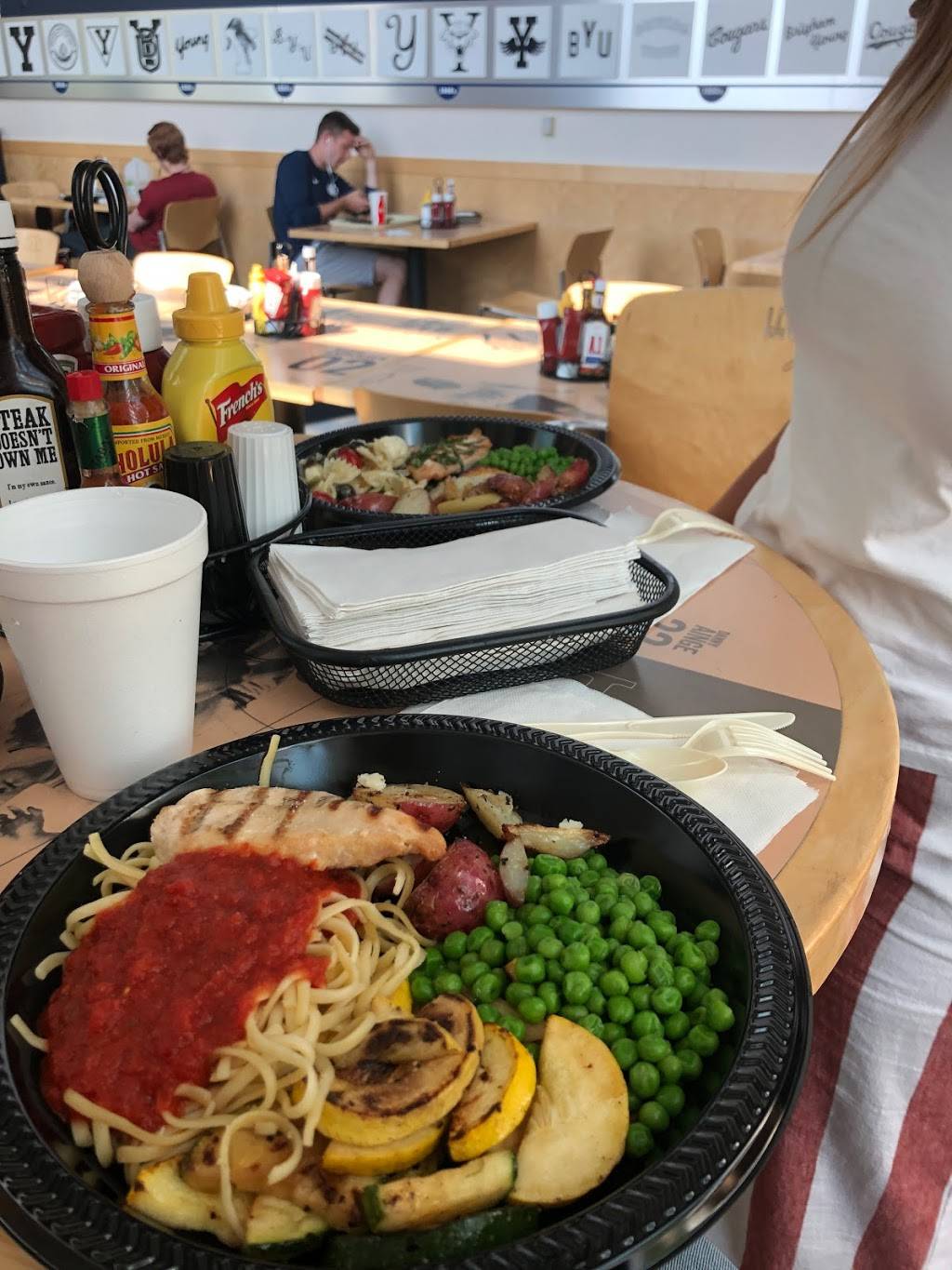 Legends Grille | restaurant | 106, SAB, Provo, UT 84602, USA | 8014223757 OR +1 801-422-3757