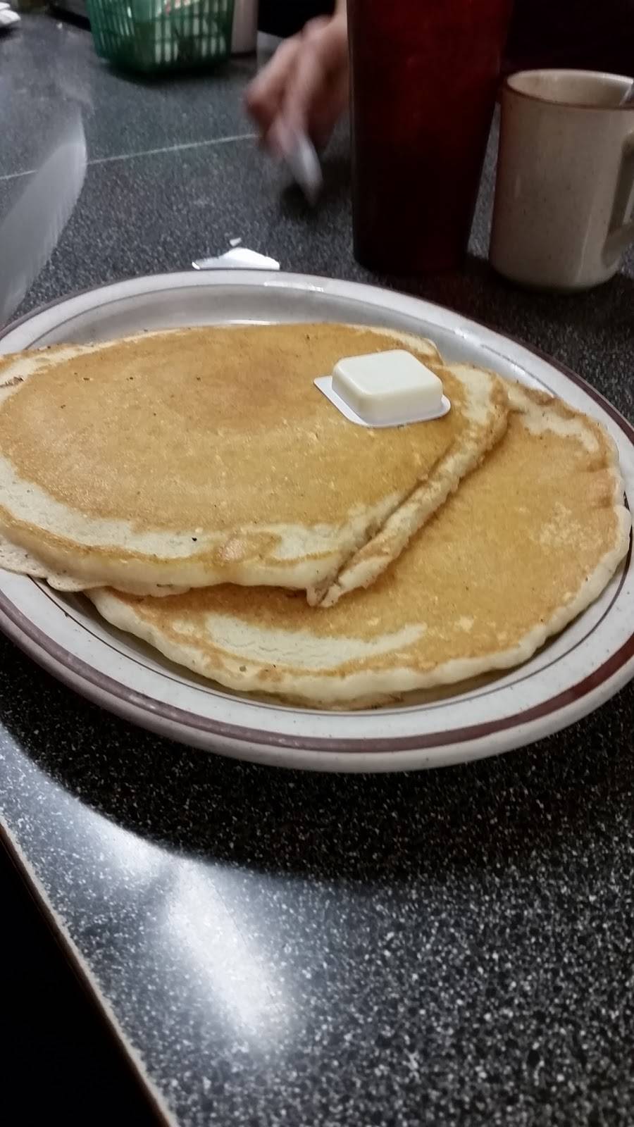 Billy Schus Food Bar | restaurant | 15 Seneca St, Hornell, NY 14843, USA | 6073249884 OR +1 607-324-9884