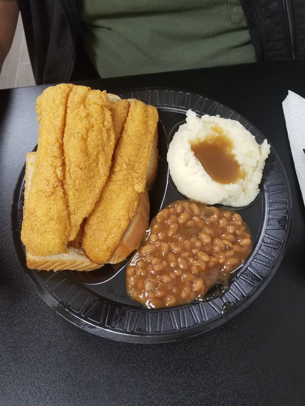 Ms Emmetts Country Kitchen | restaurant | 809 N Broadway, Portland, TN 37148, USA | 6158053150 OR +1 615-805-3150