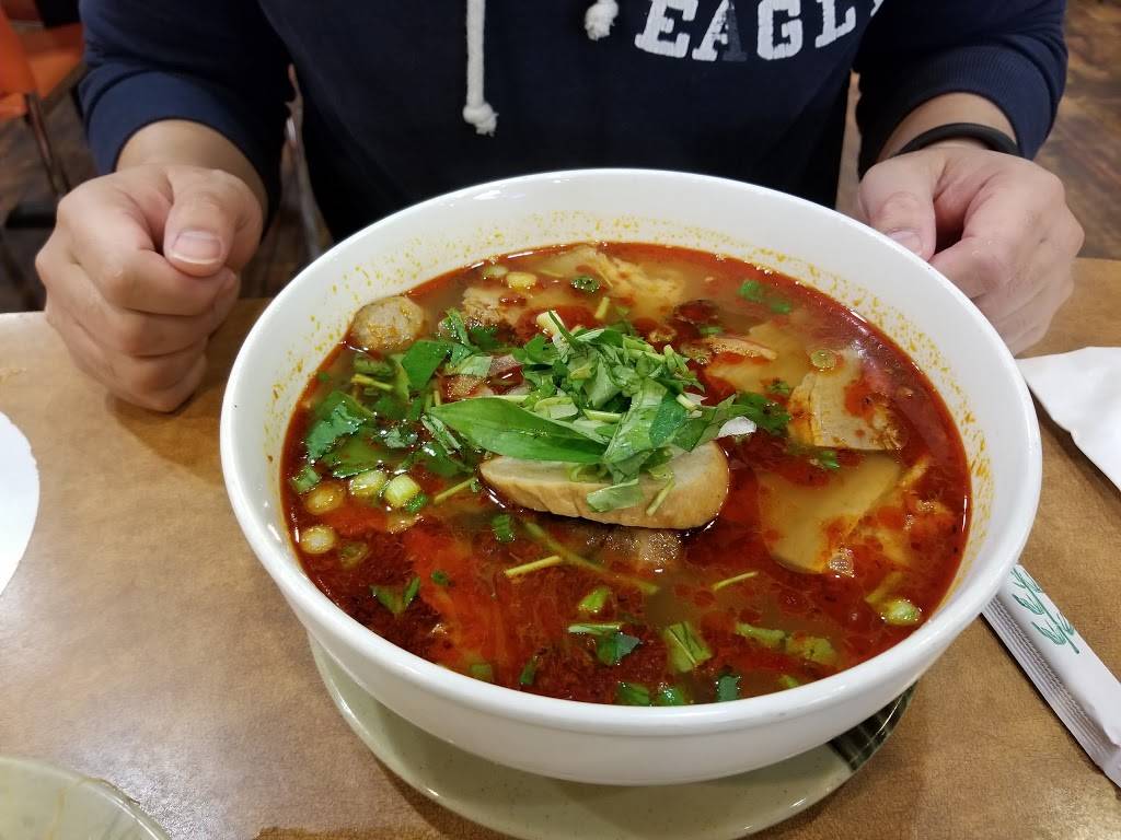 Banh Mi Che Cali BMC Pho | restaurant | 745 E Garvey Ave, Monterey Park, CA 91755, USA | 6262805528 OR +1 626-280-5528