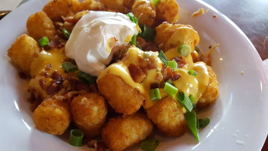 Hooters | restaurant | 9807 South Blvd, Charlotte, NC 28273, USA | 7046432044 OR +1 704-643-2044