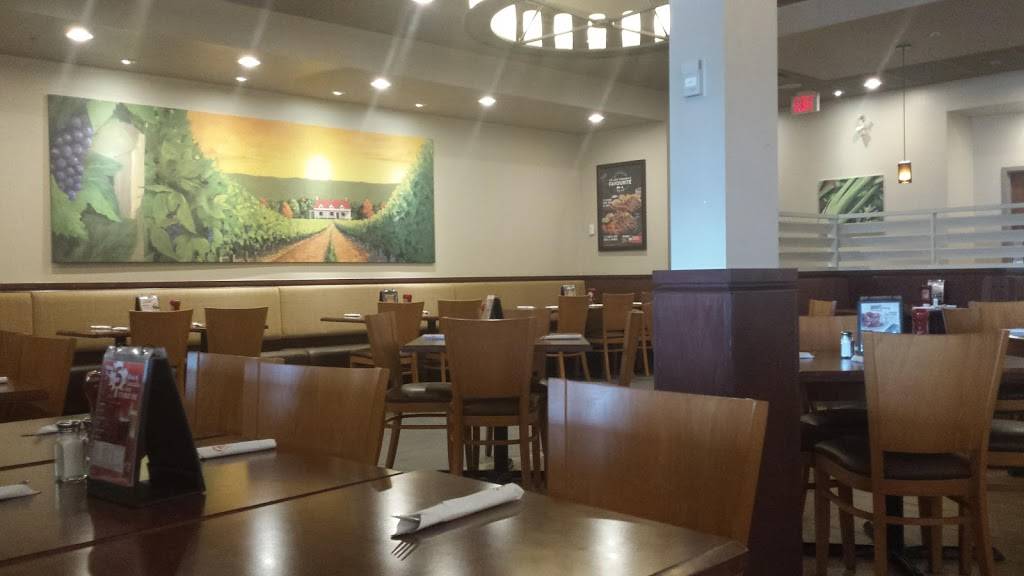 Swiss Chalet | restaurant | 10909 Yonge St, Richmond Hill, ON L4C 3E3, Canada | 9057800533 OR +1 905-780-0533