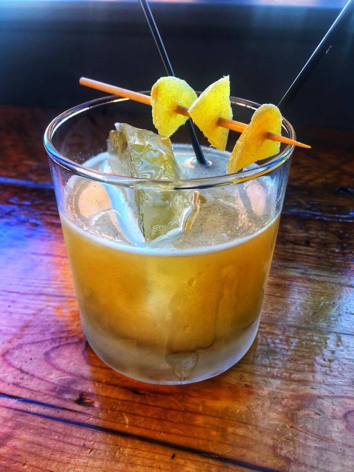 Ellis Square Social | restaurant | 252 Cabot St, Beverly, MA 01915, USA | 9789984450 OR +1 978-998-4450