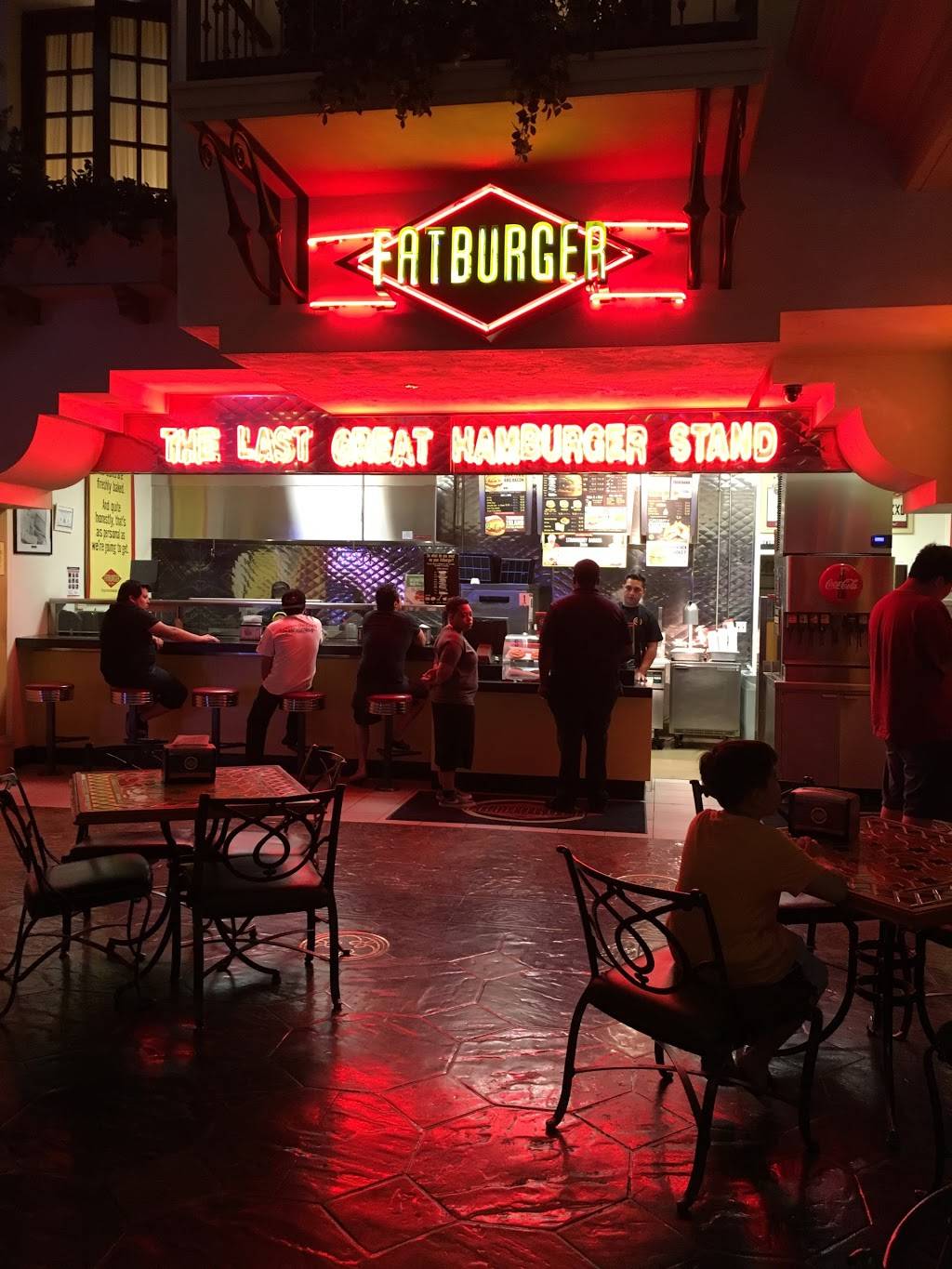 Fatburger | restaurant | 2300 Paseo Verde Pkwy #2011, Henderson, NV 89012, USA | 7026172209 OR +1 702-617-2209