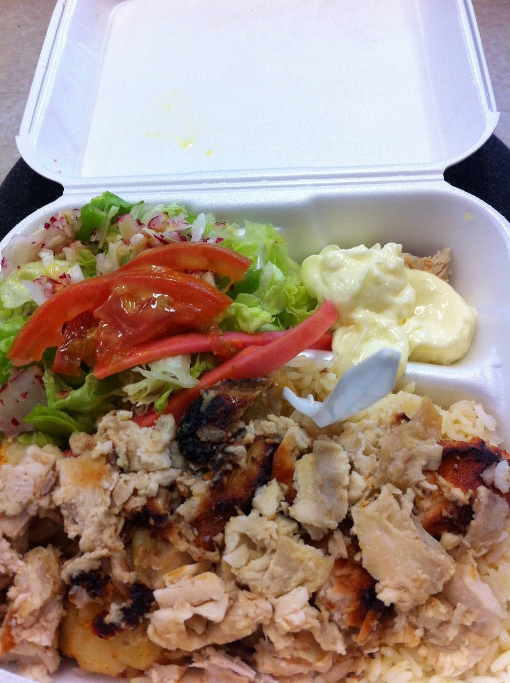 Zoukis Cuisine et Grillades Libanaises | restaurant | 7999 Boulevard des Galeries dAnjou, Anjou, QC H1M 1W9, Canada | 4383824157 OR +1 438-382-4157