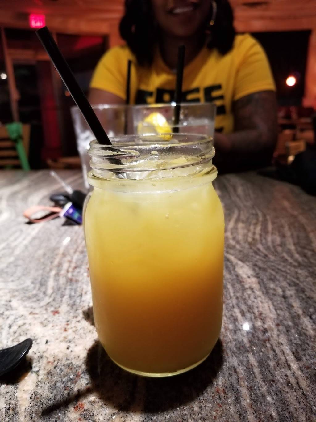 Lockside Bar and Grill | restaurant | 200 N Battlefield Blvd, Chesapeake, VA 23320, USA | 7574105999 OR +1 757-410-5999