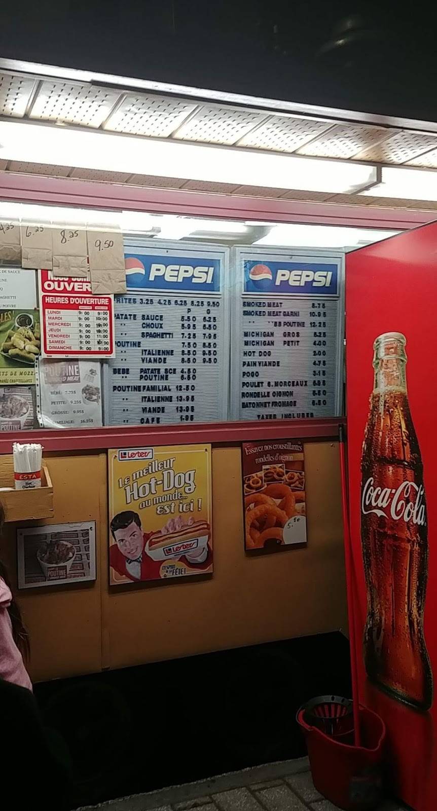 Restaurant Roulotte Beauparlant | restaurant | 314 5e rue de la Pointe, Shawinigan, QC G9N 1E6, Canada | 8195377626 OR +1 819-537-7626