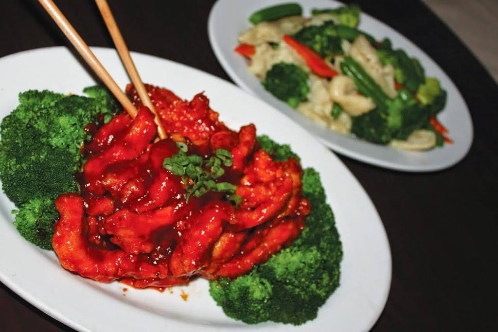 Peking Wok Restaurant | restaurant | 5256 S Mission Rd #303, Bonsall, CA 92003, USA | 7607248078 OR +1 760-724-8078