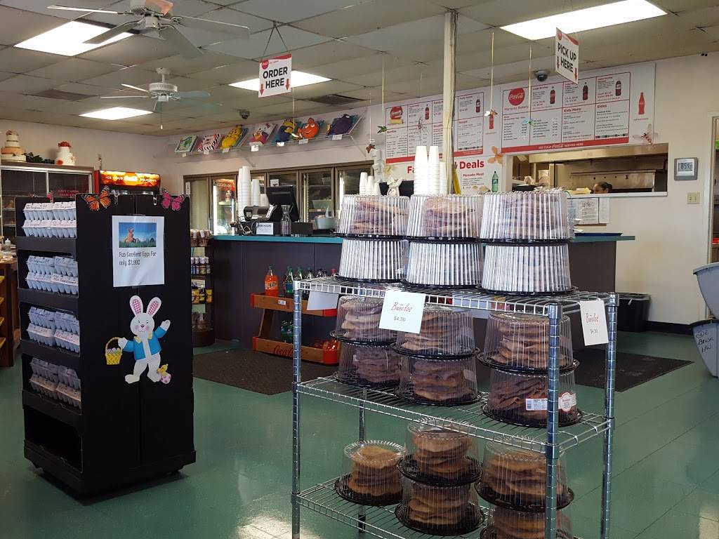 Marquez Bakery & Tortilla Factory | restaurant | 1730 E Division St, Arlington, TX 76011, USA | 8172658858 OR +1 817-265-8858
