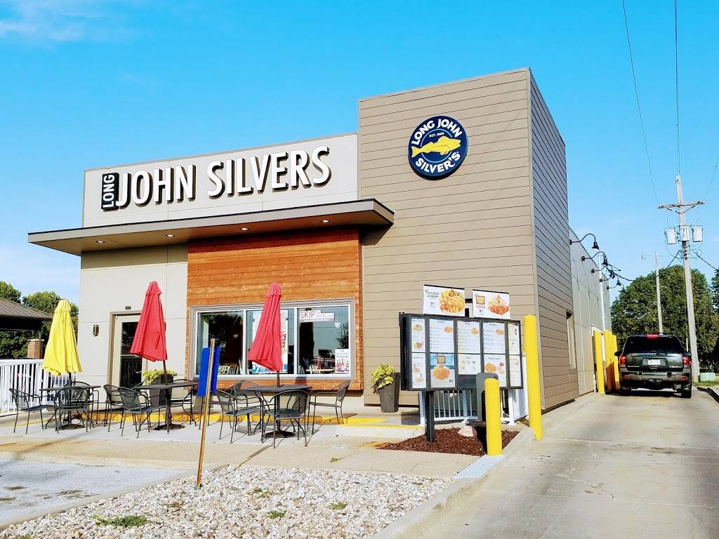 Long John Silvers | restaurant | 5023 S 108th St, Omaha, NE 68137, USA | 4025922600 OR +1 402-592-2600