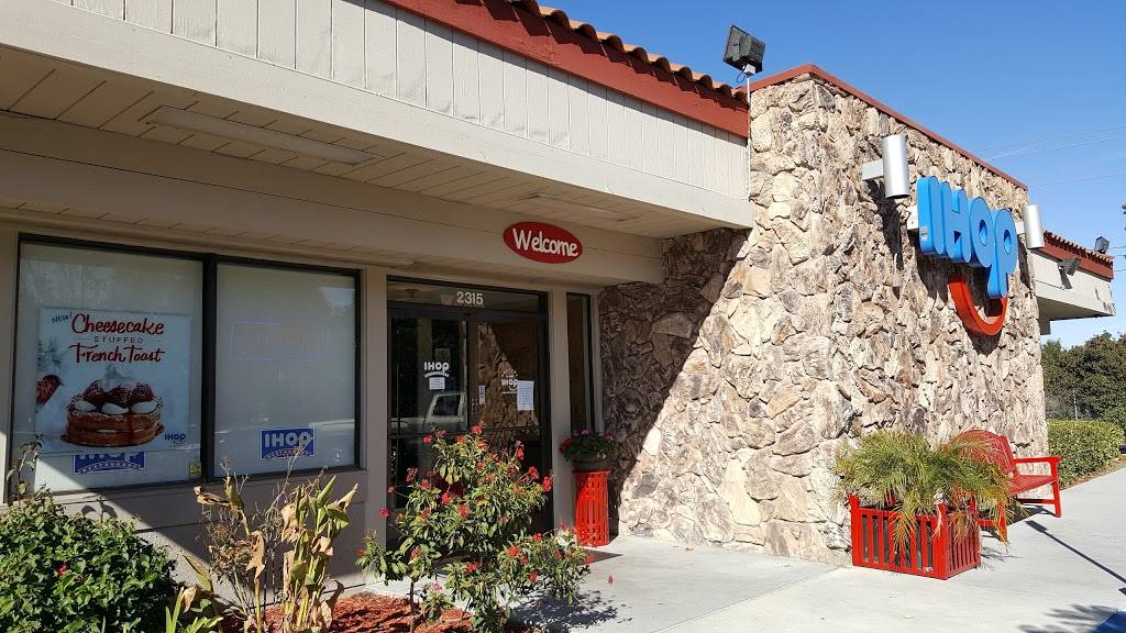 IHOP | bakery | 2315 Michael Dr, Newbury Park, CA 91320, USA | 8054995840 OR +1 805-499-5840
