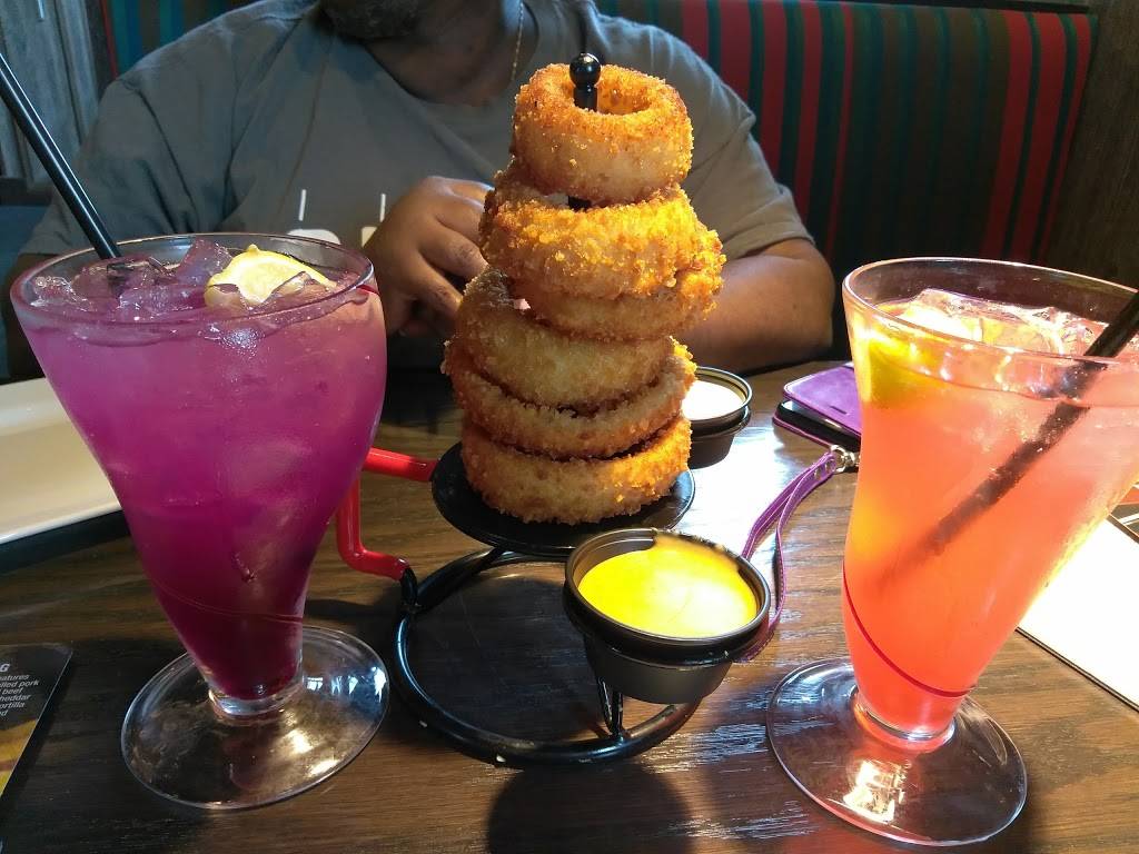 Red Robin Gourmet Burgers and Brews | restaurant | 4586 Town Center Pkwy, Jacksonville, FL 32246, USA | 9047132300 OR +1 904-713-2300