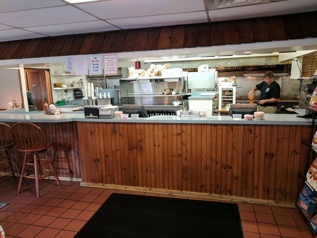 Pepper Mill | restaurant | 813 N Chester Rd, West Chester, PA 19380, USA | 6106920100 OR +1 610-692-0100