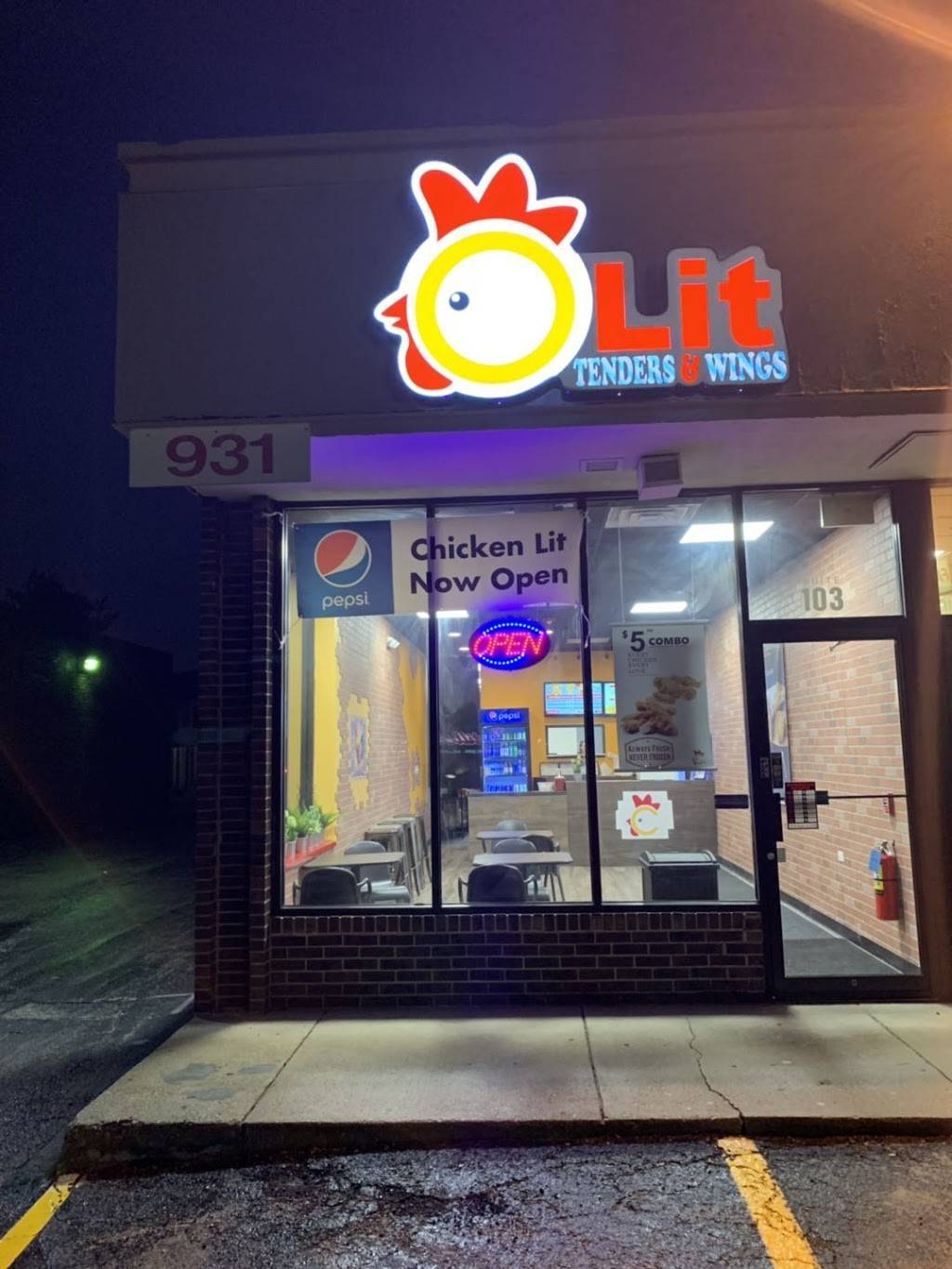 Chicken Lit | restaurant | 931 E Ogden Ave suit103, Naperville, IL 60563, USA | 6304709143 OR +1 630-470-9143