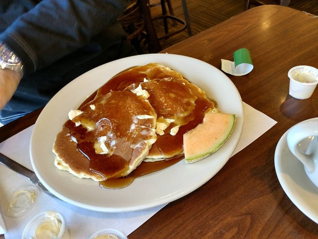 Don Delfis Pancake House and Restaurant | restaurant | 120 West End Ave #2822, Knoxville, TN 37934, USA | 8652883696 OR +1 865-288-3696