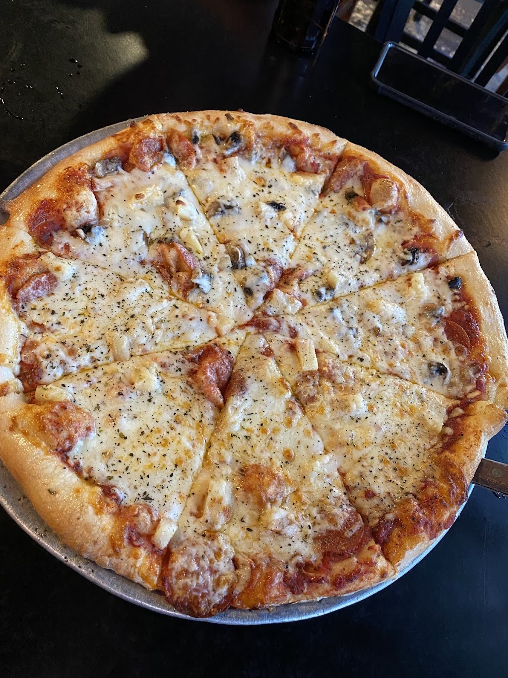 Landsharks Pizza Company | meal takeaway | 300 Harbor Blvd A-B, Destin, FL 32541, USA | 8504246743 OR +1 850-424-6743