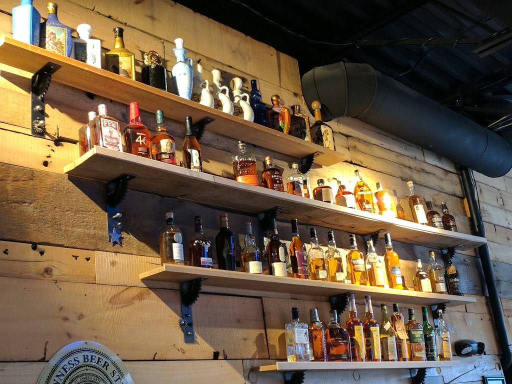 Empire Burgers & Brew | restaurant | 48 W Chicago Ave, Naperville, IL 60540, USA | 6303559000 OR +1 630-355-9000