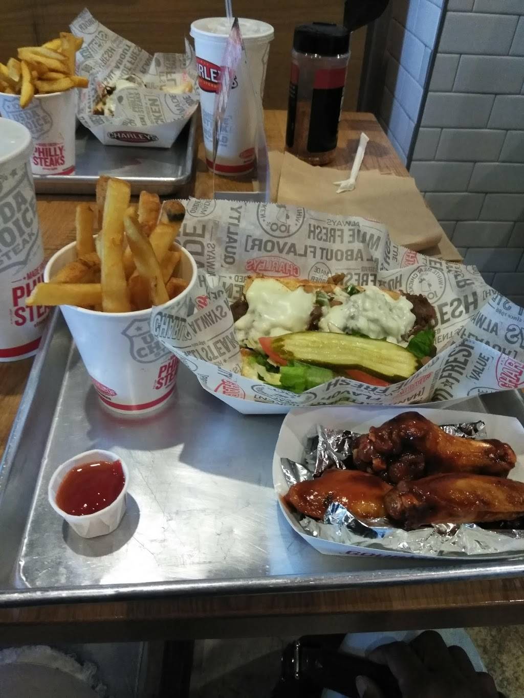 Charleys Philly Steaks | restaurant | 620 Chestnut Commons Dr, Elyria, OH 44035, USA | 4403660404 OR +1 440-366-0404