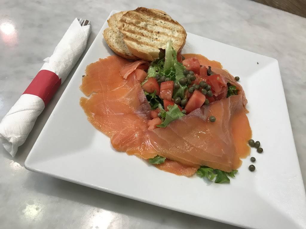 Santa Fe News & Espresso | restaurant | 9700 Collins Ave, Miami Beach, FL 33154, USA | 3058610938 OR +1 305-861-0938