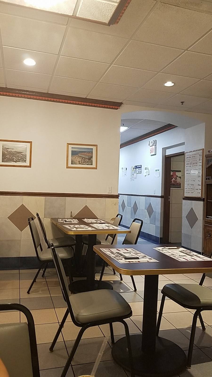 Portuguese National Club | restaurant | 21 Railroad Ave, Stoughton, MA 02072, USA | 7813449891 OR +1 781-344-9891