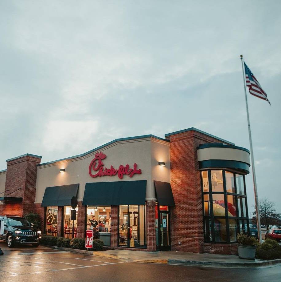 Chick-fil-A | restaurant | 952 Highway 80 E, Clinton, MS 39056, USA | 6019248892 OR +1 601-924-8892