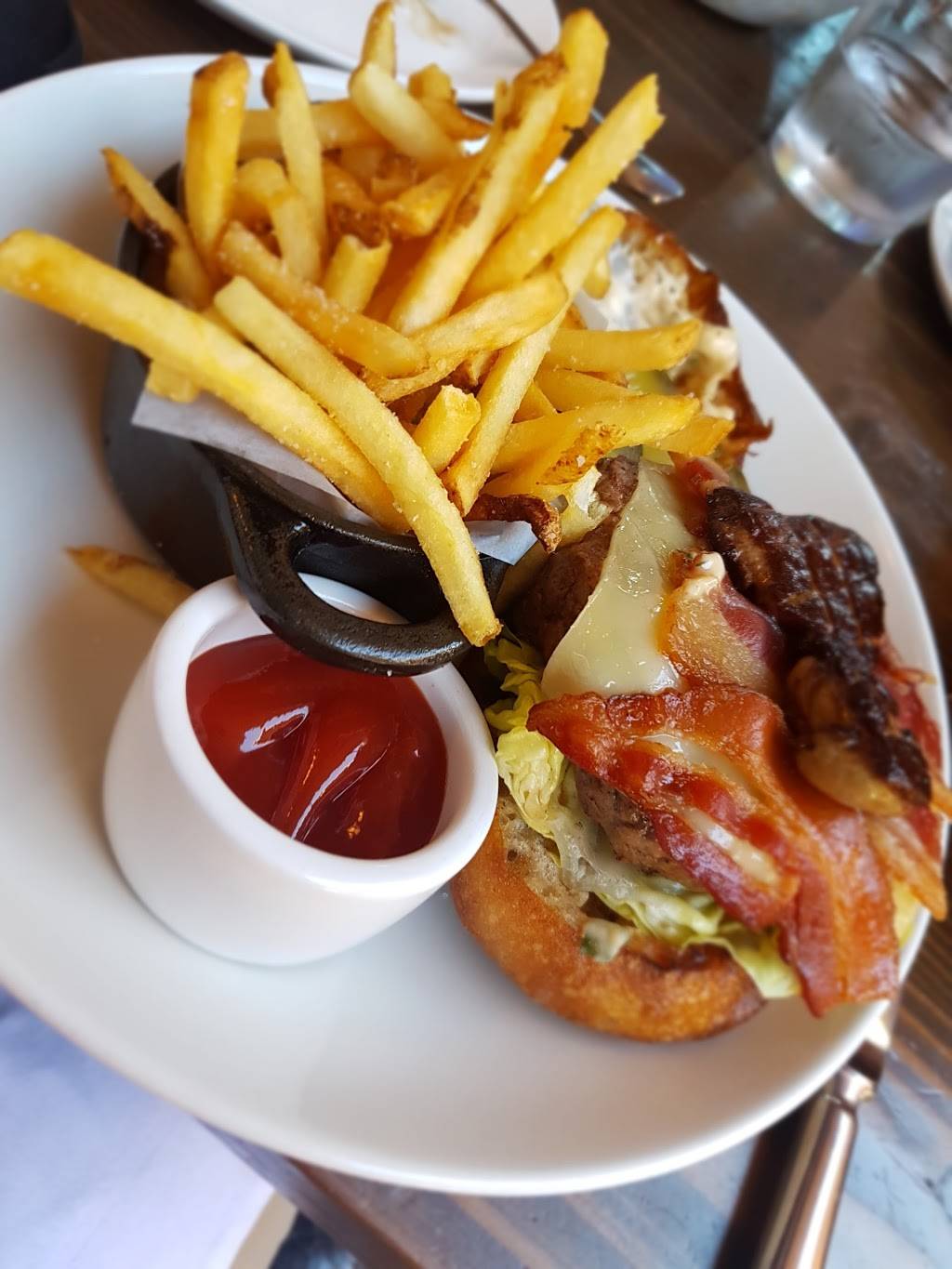 Goose and Gander | restaurant | 1245 Spring St, St Helena, CA 94574, USA | 7079678779 OR +1 707-967-8779