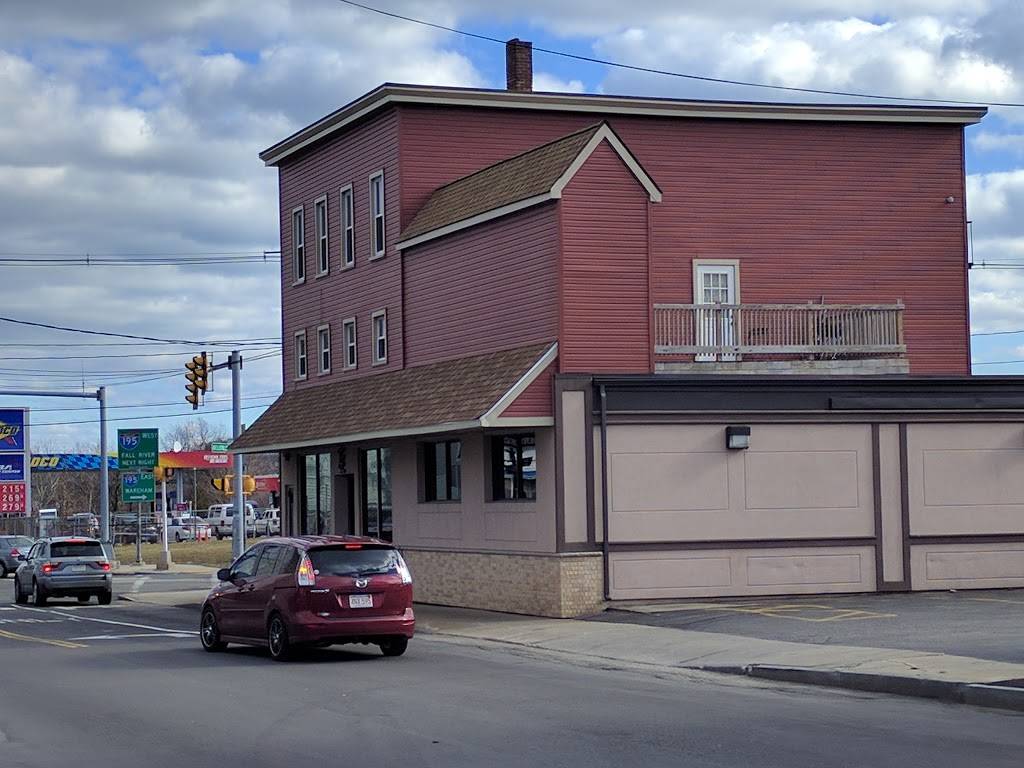 Endzone Sports Pub | restaurant | 218 Coggeshall St, New Bedford, MA 02746, USA | 5089977309 OR +1 508-997-7309