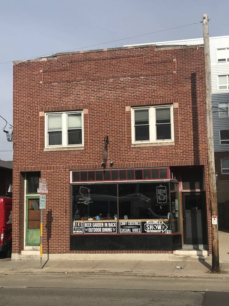 Sweet Home Wisconsin | restaurant | 910 Regent St, Madison, WI 53715, USA | 6088196622 OR +1 608-819-6622