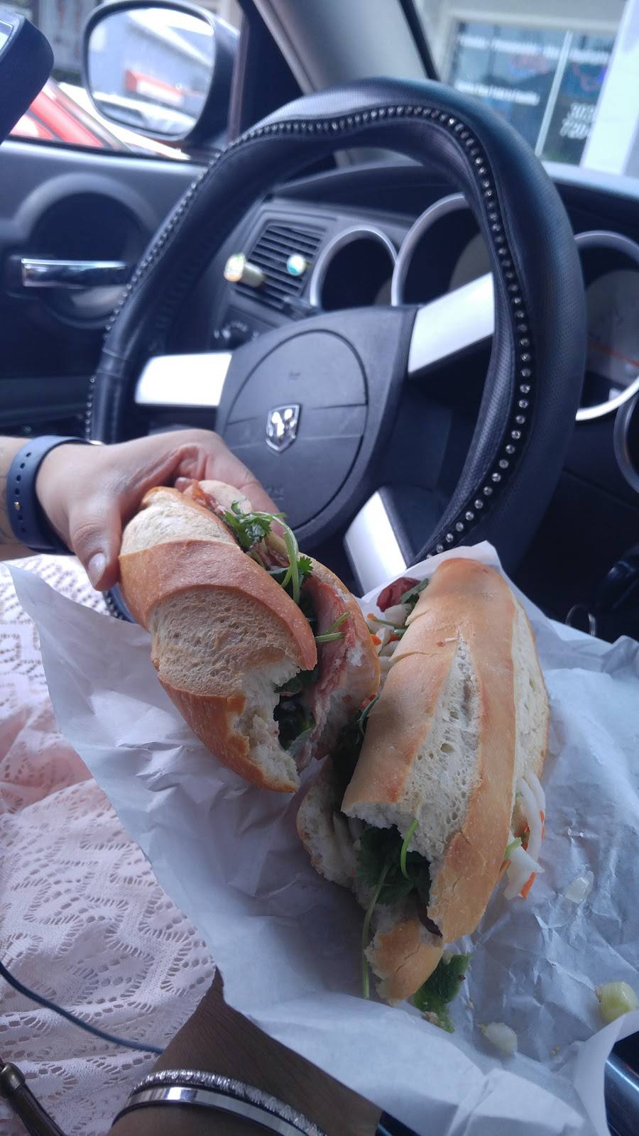 Ba Le Sandwiches | restaurant | 1044 S Federal Blvd, Denver, CO 80219, USA | 3039222129 OR +1 303-922-2129