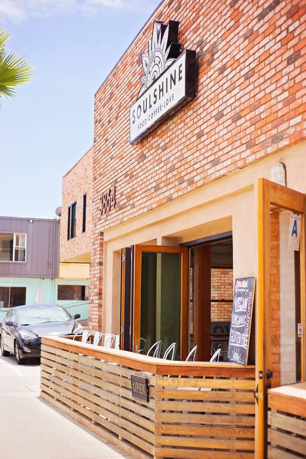 Soulshine Vegan Cafe | restaurant | 3864 Mission Blvd, San Diego, CA 92109, USA | 8588867252 OR +1 858-886-7252