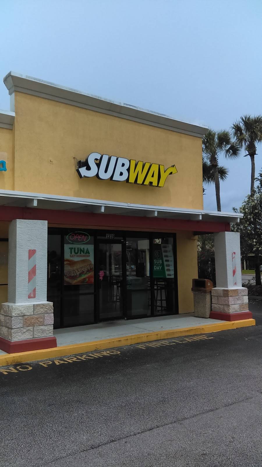 Subway | restaurant | 1319 Saxon Dr, New Smyrna Beach, FL 32169, USA | 3864283838 OR +1 386-428-3838