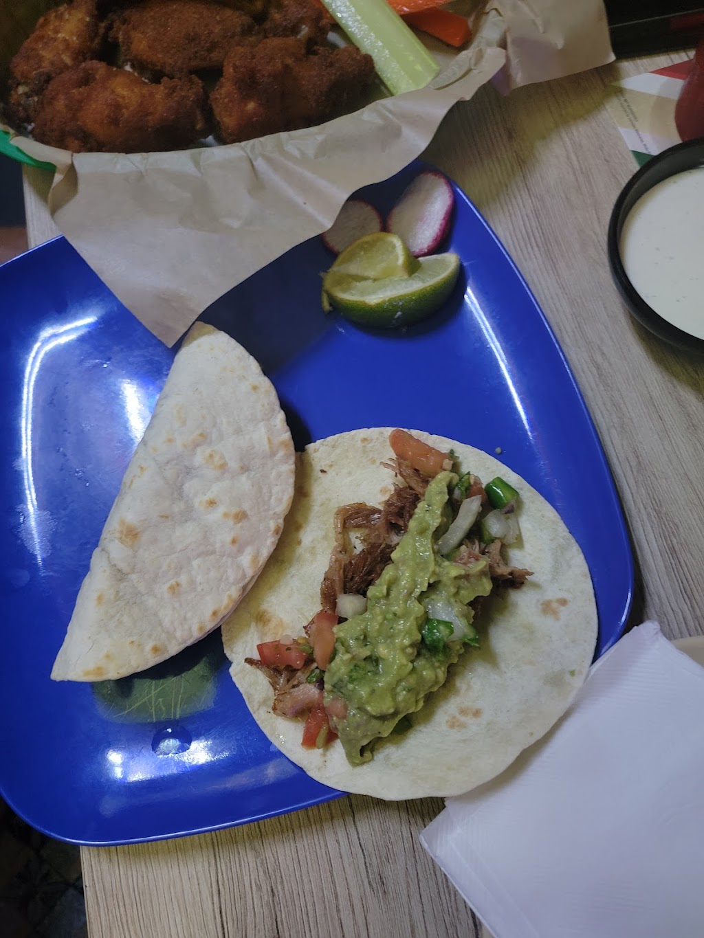 Leghorns | restaurant | 14601 N Scottsdale Rd, Scottsdale, AZ 85254, USA | 4806895600 OR +1 480-689-5600