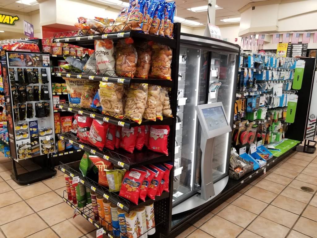 Flying J Travel Center | restaurant | 4740 Bethel Rd, Olive Branch, MS 38654, USA | 6628951001 OR +1 662-895-1001