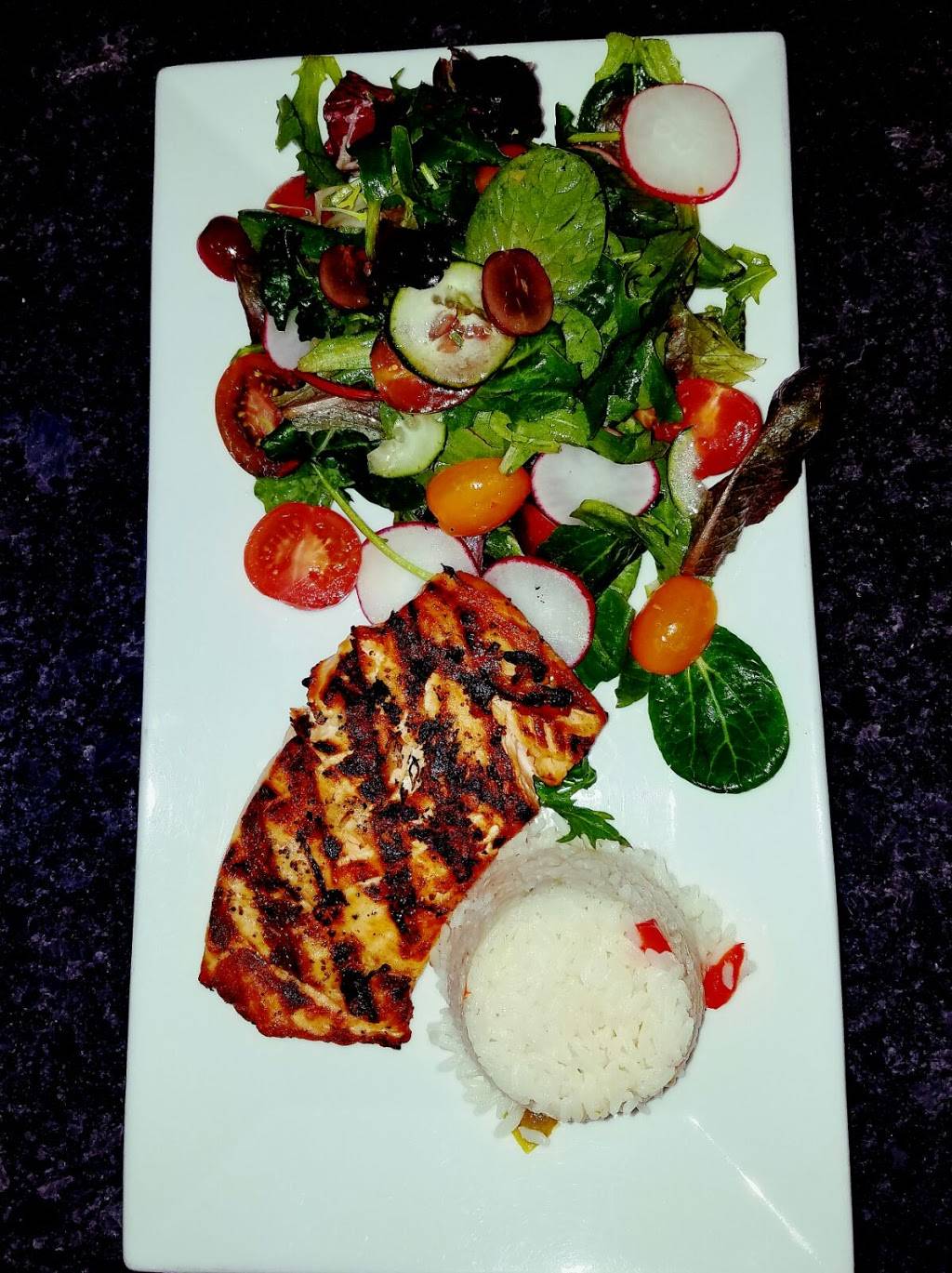 Emilys Restaurant & Carryout | restaurant | 2065 University Blvd E Suite D, Hyattsville, MD 20783, USA | 3014455804 OR +1 301-445-5804