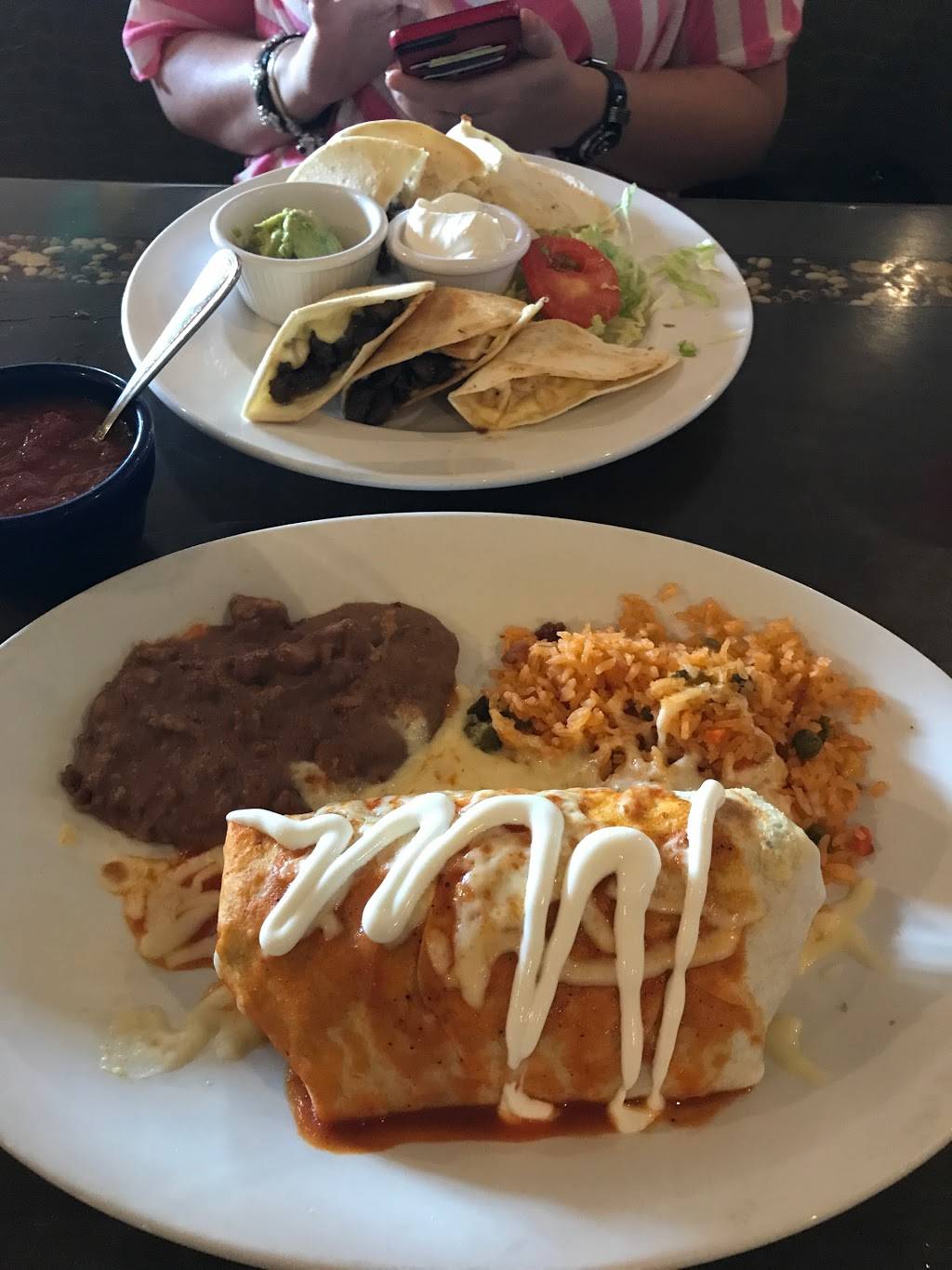 Las Fuentes Restaurant | meal takeaway | 9001 Waukegan Rd, Morton Grove, IL 60053, USA | 8479830248 OR +1 847-983-0248