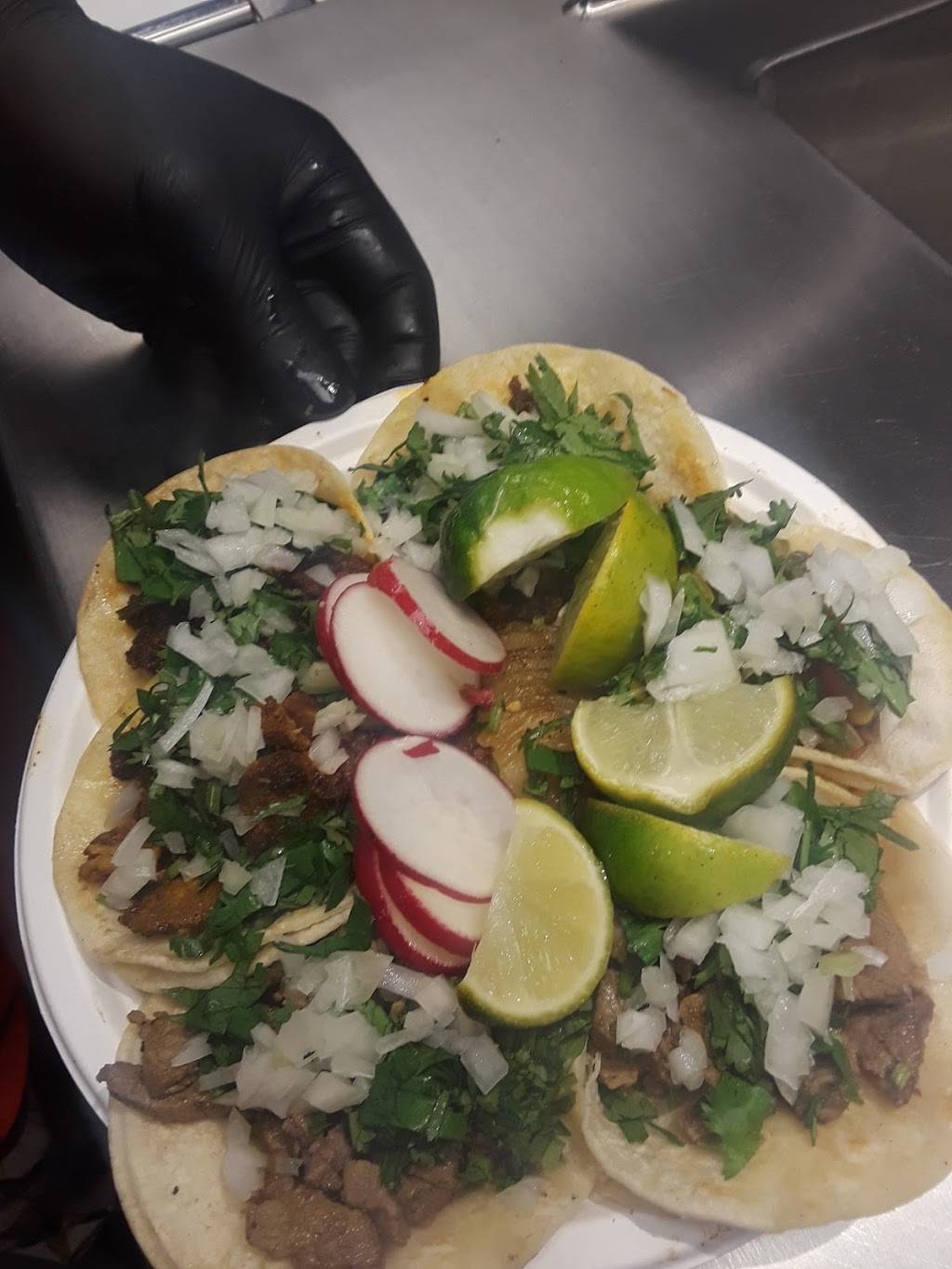 Tacos Aurora | restaurant | 975 Main St Suite 103, Nashville, TN 37206, USA | 6156103388 OR +1 615-610-3388