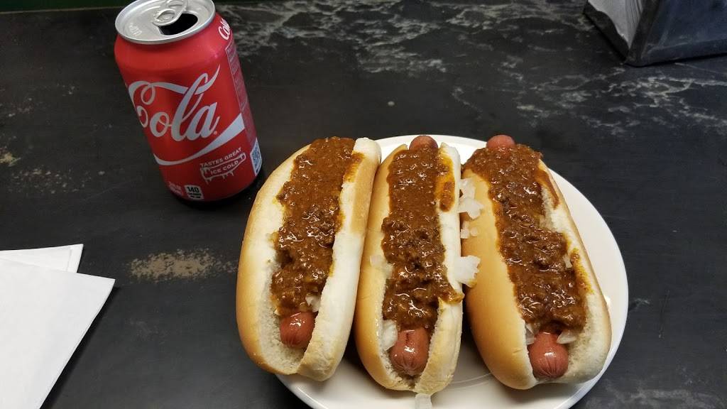 Old Fashion Hot Dogs | meal takeaway | 4008 Lorain Ave, Cleveland, OH 44113, USA | 2166314460 OR +1 216-631-4460