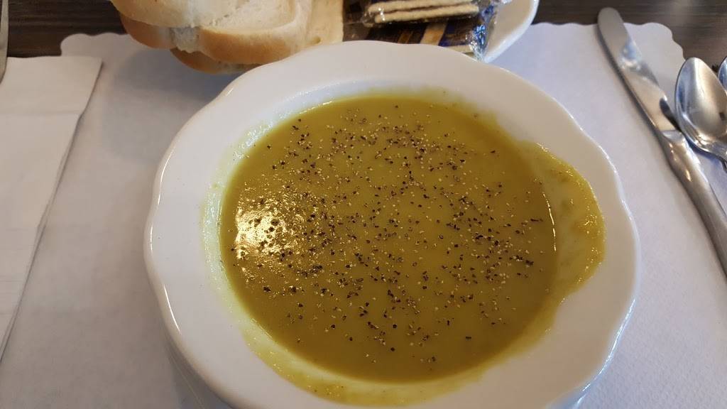 Farnesis Restaurant & Cocktail | restaurant | 2085 W Kennedy St, Madera, CA 93637, USA | 5596739164 OR +1 559-673-9164