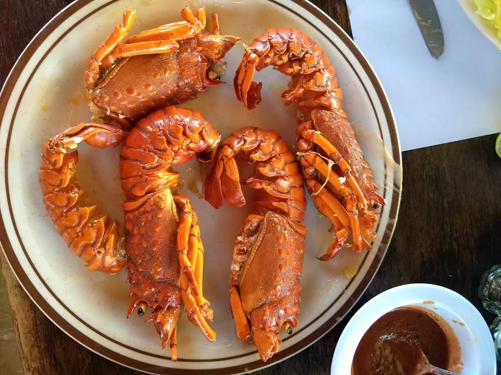 Siete Mares | restaurant | Paseo del Mar, El Paraíso, Puerto Nuevo, B.C., Mexico | 016616140486 OR +52 661 614 0486