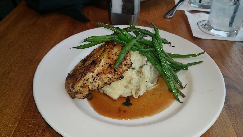 Del Friscos Grille | restaurant | 33 Boylston St Suite 3370, Chestnut Hill, MA 02467, USA | 6176083682 OR +1 617-608-3682