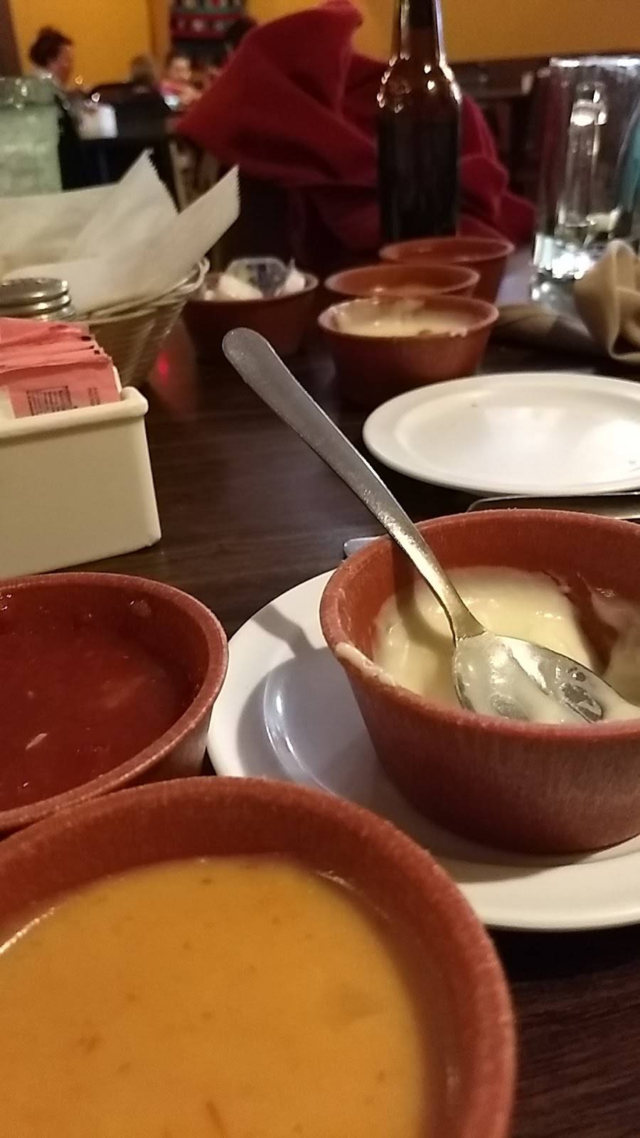 Alvarados Mexican Restaurant | restaurant | 11641 S Western Ave, Oklahoma City, OK 73170, USA | 4056922007 OR +1 405-692-2007