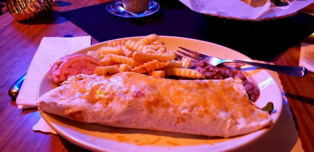 Casablanca | restaurant | 320 Main St, Racine, WI 53403, USA | 2626322272 OR +1 262-632-2272