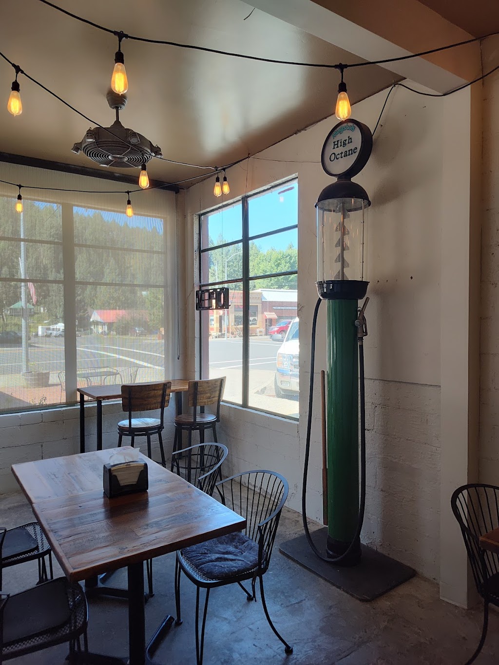 Troy Filling Station | cafe | 504 S Main St, Troy, ID 83871, USA | 2088352300 OR +1 208-835-2300