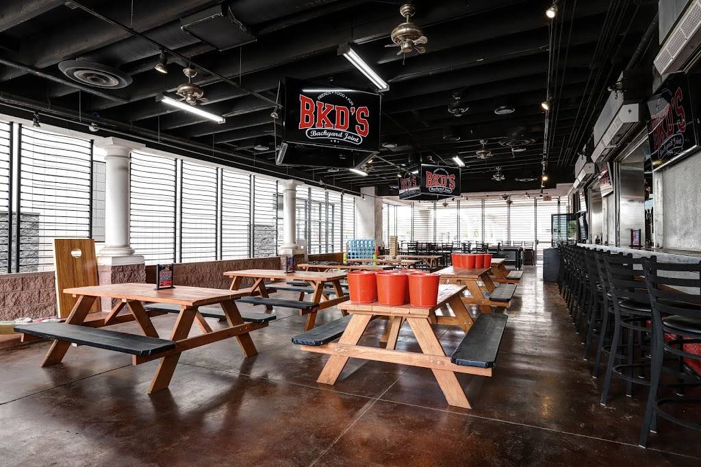 BKDs Backyard Joint | night club | 980 E Pecos Rd, Chandler, AZ 85225, USA | 4809352537 OR +1 480-935-2537