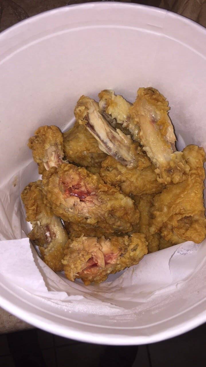 KFC | restaurant | 801 E W William Cannon Dr Suite 401, Austin, TX 78745, USA | 5124452343 OR +1 512-445-2343