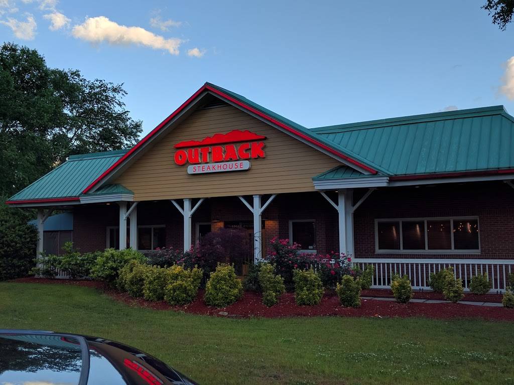 Outback Steakhouse | restaurant | 8405 Ikea Blvd, Charlotte, NC 28262, USA | 7045987727 OR +1 704-598-7727