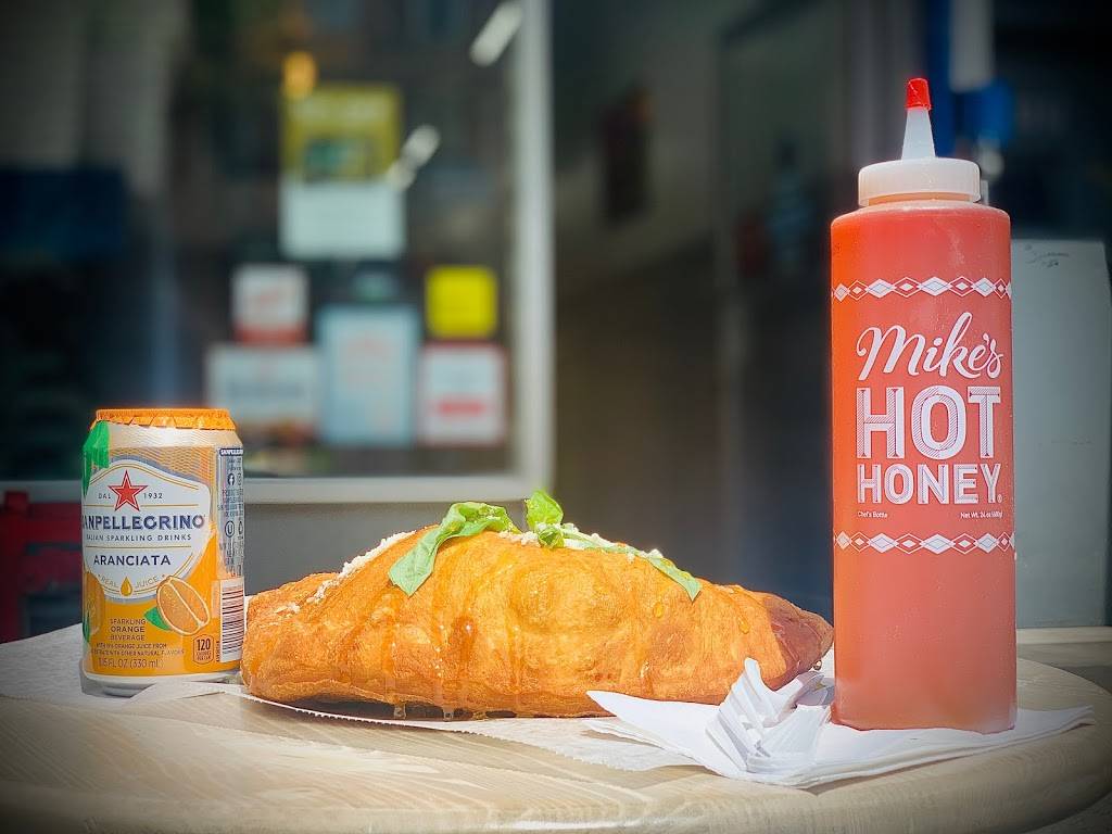 Rome to Brooklyn, pizza & panzerotti | meal delivery | 755 Grand St, Brooklyn, NY 11211, USA | 7182693239 OR +1 718-269-3239